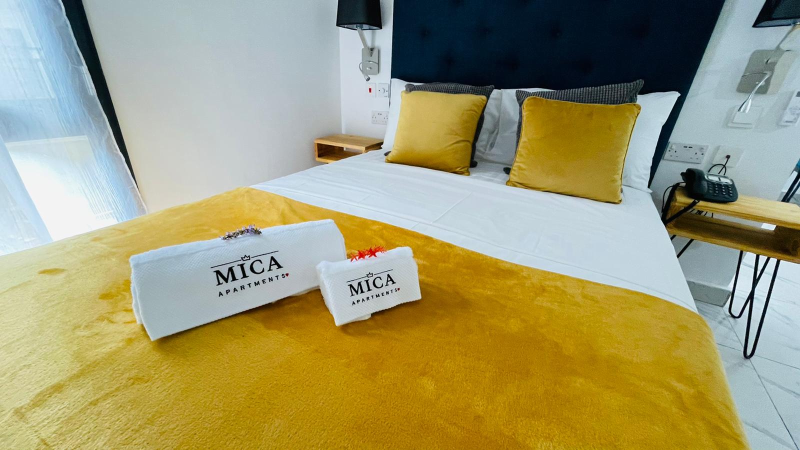MicaBed - Empfehlung: Weihnachtsurlaub in GAMBIA 2021/22: Das gut ausgestattete niegelnagelneue Appartment-Hotel 'Mica Apartments' liegt im Partyviertel von Senegambia und dennoch ruhig