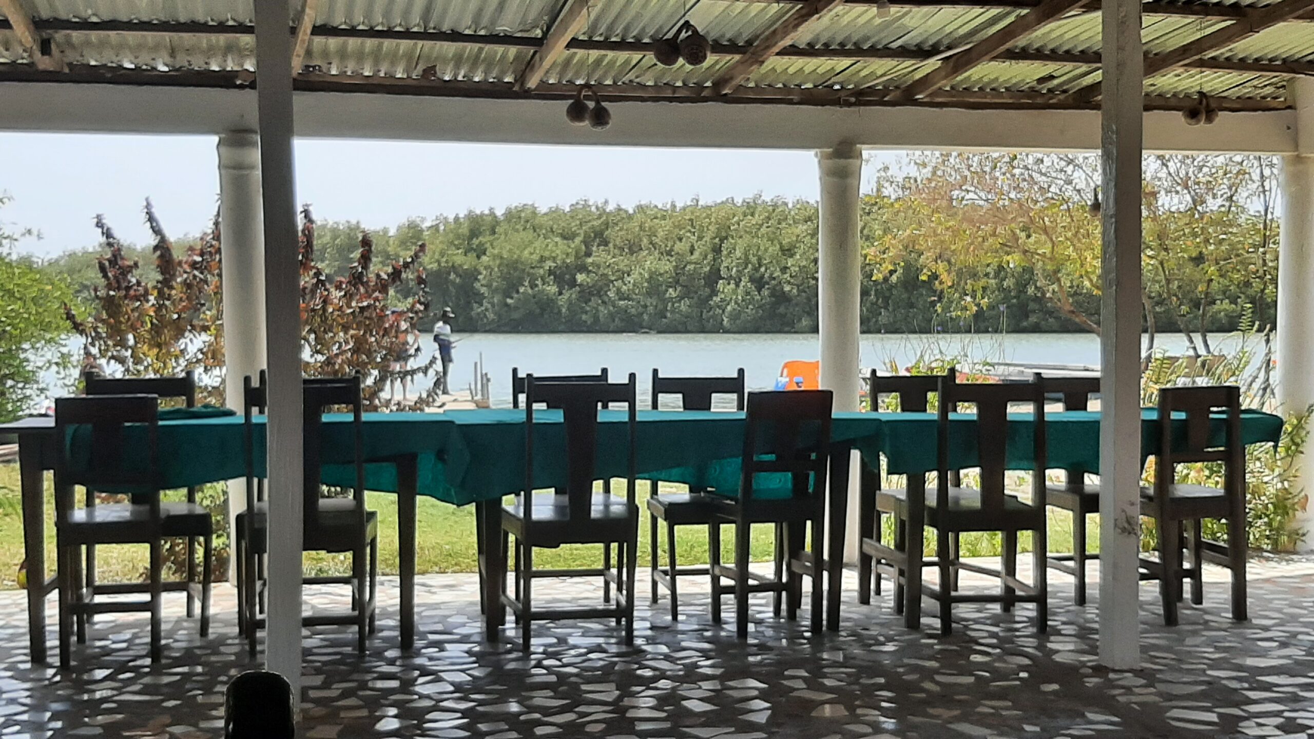 StalaRestaurantRiver StalaRestaurantRiver