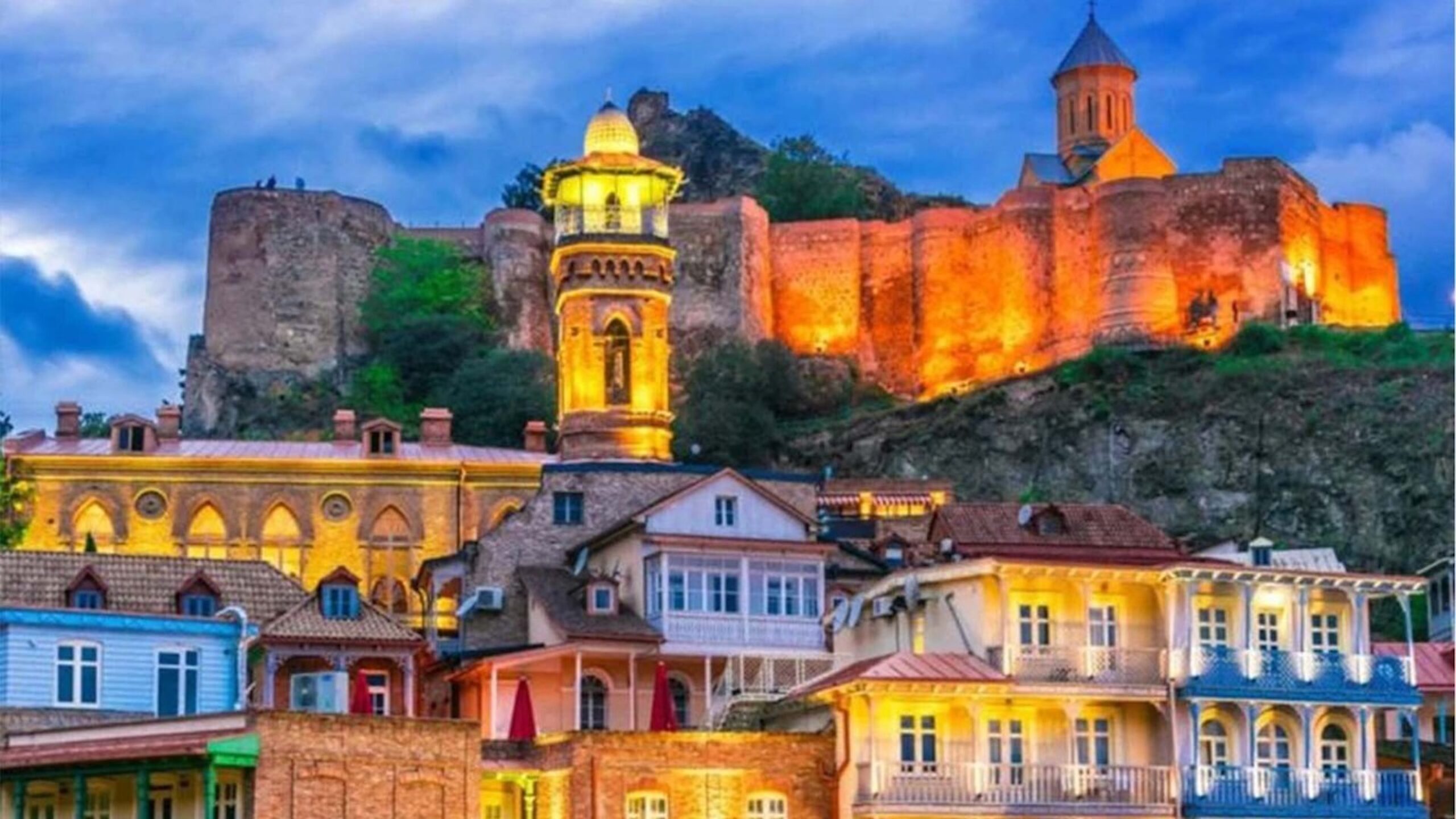 THE CAPITAL OF GEORGIA TBILISI BECKONS WITH ART & HISTORY! WHAT MAKES THE METROPOLIS ON THE RIVER KURA SO UNIQUE?