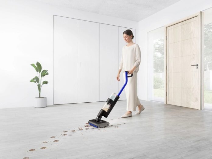 Ab sofort erhältlich: Dysons erster Wischsauger für eine gründliche und hygienische Nassreinigung von Hartböden Der Dyson WashG1 Wischsauger entfernt nassen wie trockenen Schmutz in einem Durchgang